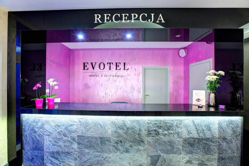 Hostel Evotel Зелонка Екстериор снимка